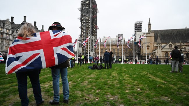 Cámara de los Comunes dio luz verde a la ley que reescribe el acuerdo del Brexit