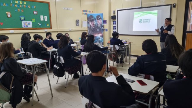 Más de 800 estudiantes de Punta Arenas han participado en charlas de convivencia escolar