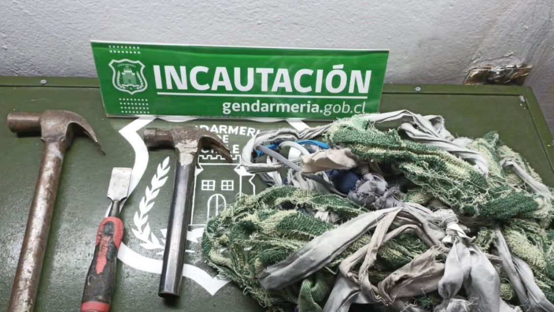 Alicates, martillos y 20 metros de soga hecha con sábanas: Desbaratan plan de fuga en cárcel de Quillota