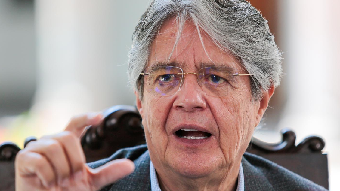 El presidente de Ecuador se salvó de ser destituido por el Congreso