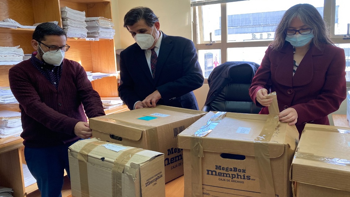 Estuvieron guardadas por años: Corte de Concepción recibe carpetas con testimonios de ex conscriptos