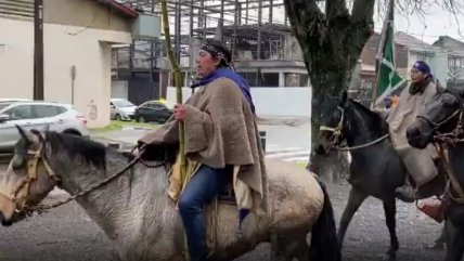  Machi Celestino Córdova llegó a cárcel de Temuco para oficiar ceremonia religiosa 