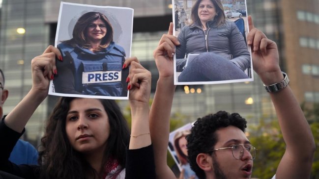  Expertos estadounidenses examinarán la bala que mató a la periodista Abu Akleh  