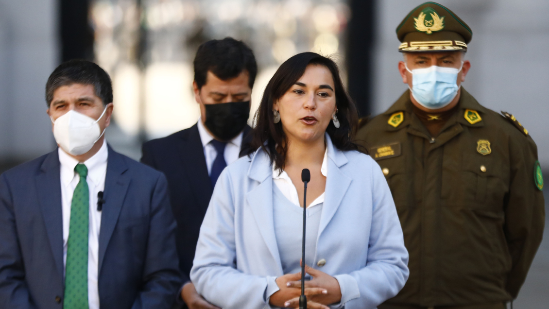 Siches y polémica por aterrizaje de avión Conviasa en Chile: 