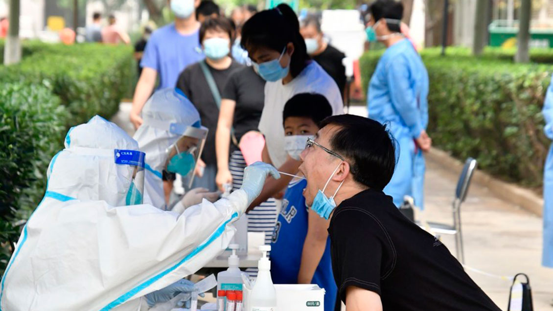 China impone restricciones en una ciudad del centro por brote de nueva subvariante de ómicron