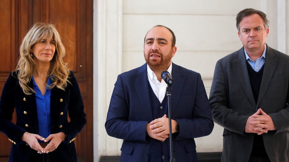 Walker, Rincón y Chahin defenderán públicamente el Rechazo: 