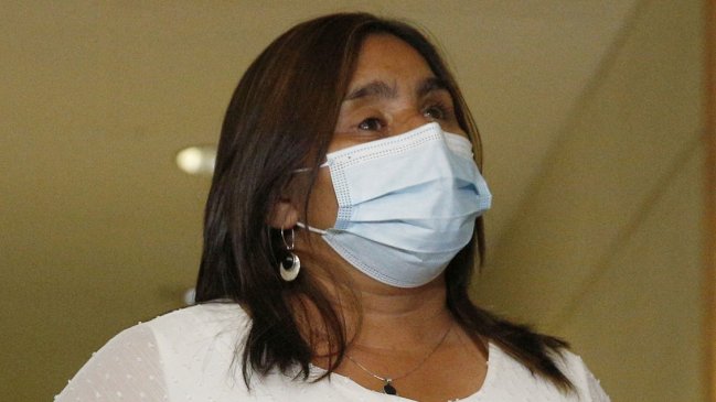 Senadora Campillai denunció agresión de manifestantes de ultraderecha