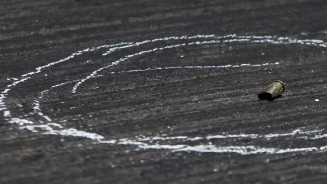 Conductor fue baleado mientras conducía junto a su familia en San Bernardo