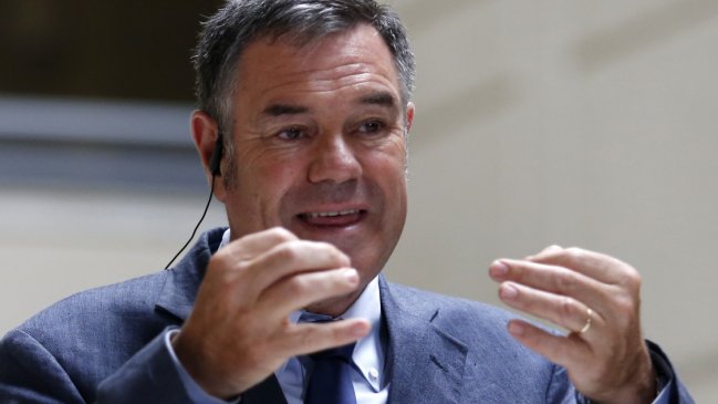 Ossandón: Si gana el Apruebo, no van a modificar ninguna letra de la Constitución