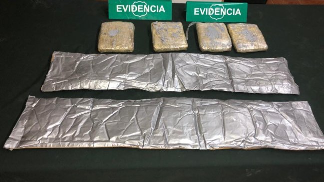 Tarapacá: Detienen a tres sujetos imputados por ingresar droga por paso no habilitado