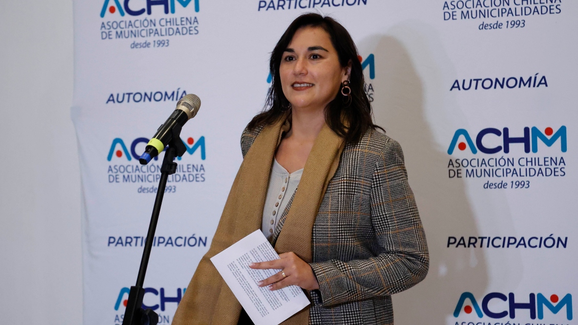 Abogada Luppy Aguirre asumió como jefa de la División Jurídica del Ministerio del Interior