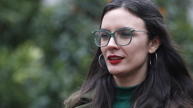 Ministra Vallejo: Nuevo proceso constituyente es un camino largo, incierto y posterga cambios que la gente demanda