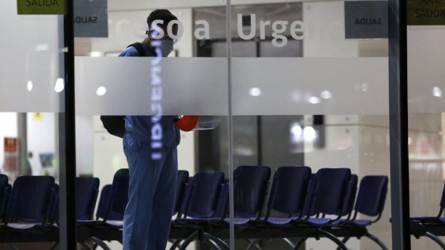 Ex superintendente: Rechazo de reajustes podría hacer caer las isapres y volverse un bumerán para el Gobierno