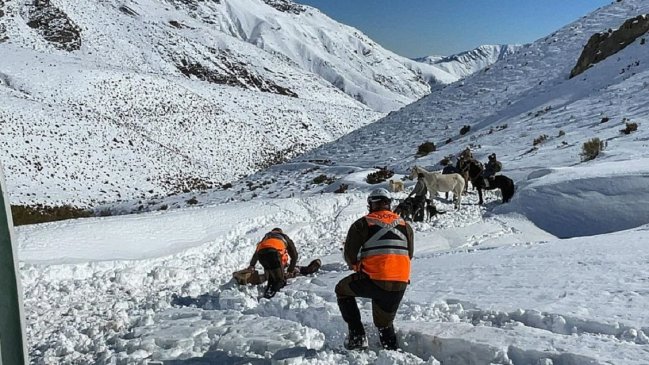 Monte Patria: Arriero que subió a la cordillera antes del sistema frontal fue encontrado en buen estado de salud