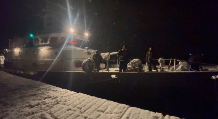 Naufragio de lancha dejó un sobreviviente y dos desaparecidos en la Región de Magallanes