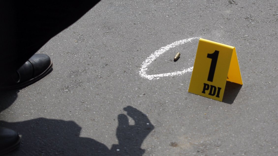 Detienen a adolescente imputado por herir a bala a otro joven en Machalí