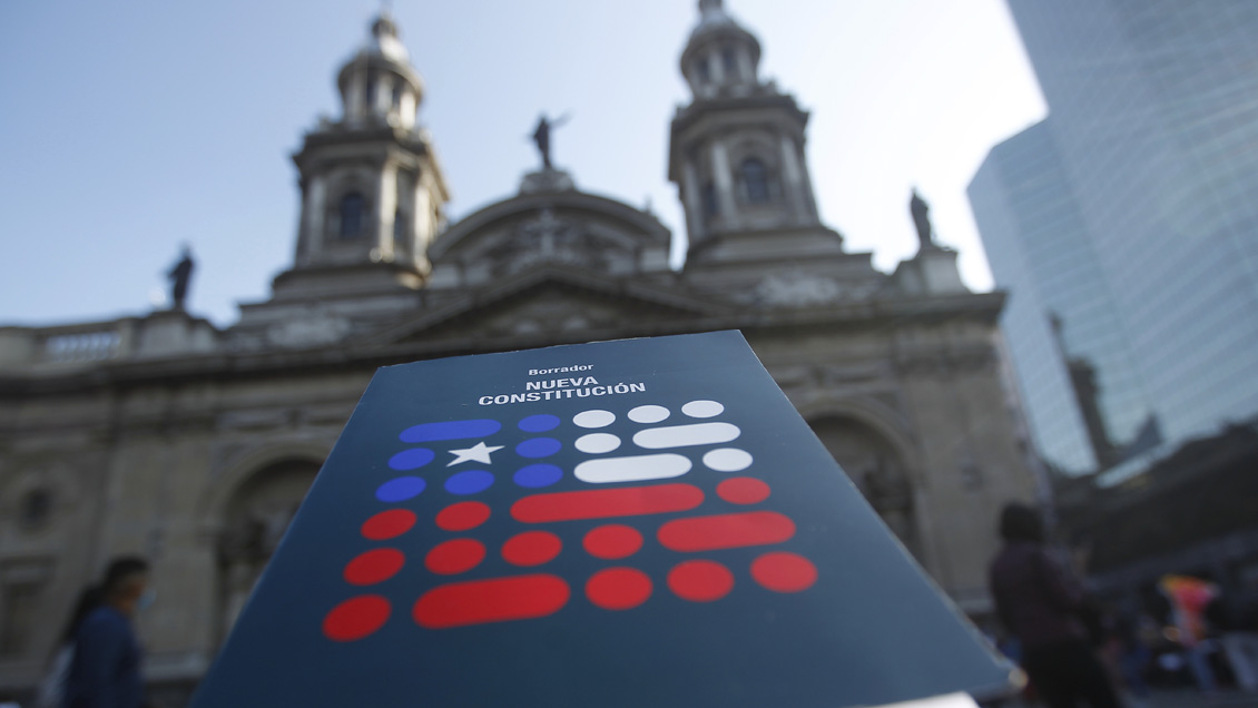 Iglesia Católica y la propuesta de Constitución: 