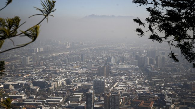 La alerta ambiental seguirá vigente este sábado por sexto día consecutivo en la Región Metropolitana