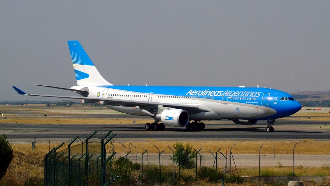 Vuelo de Aerolíneas Argentinas aterrizó de emergencia por amenaza de bomba