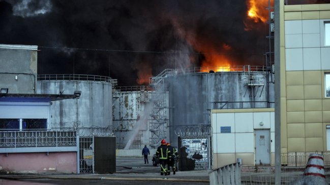 Bombardeo al puerto ucraniano de Odesa sacude acuerdo del grano en plena crisis mundial de alimentos