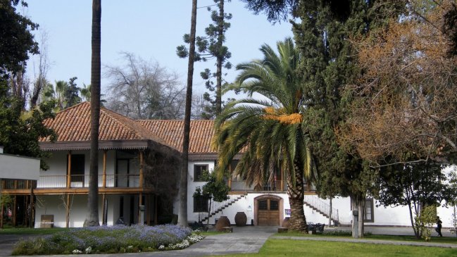 Fundación América Transparente cuestiona gastos de la Corporación Cultural de Las Condes