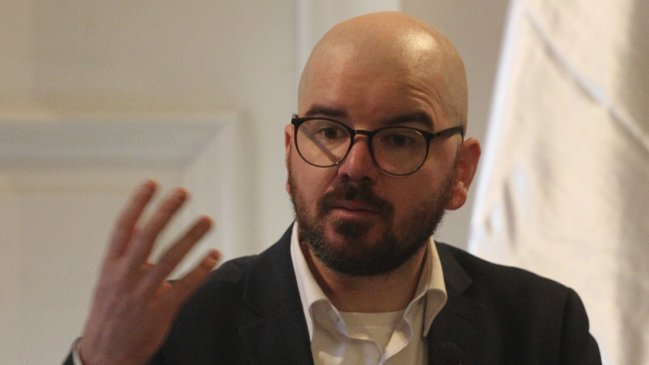 Gobierno no renunciará a repartir la propuesta de Constitución: 