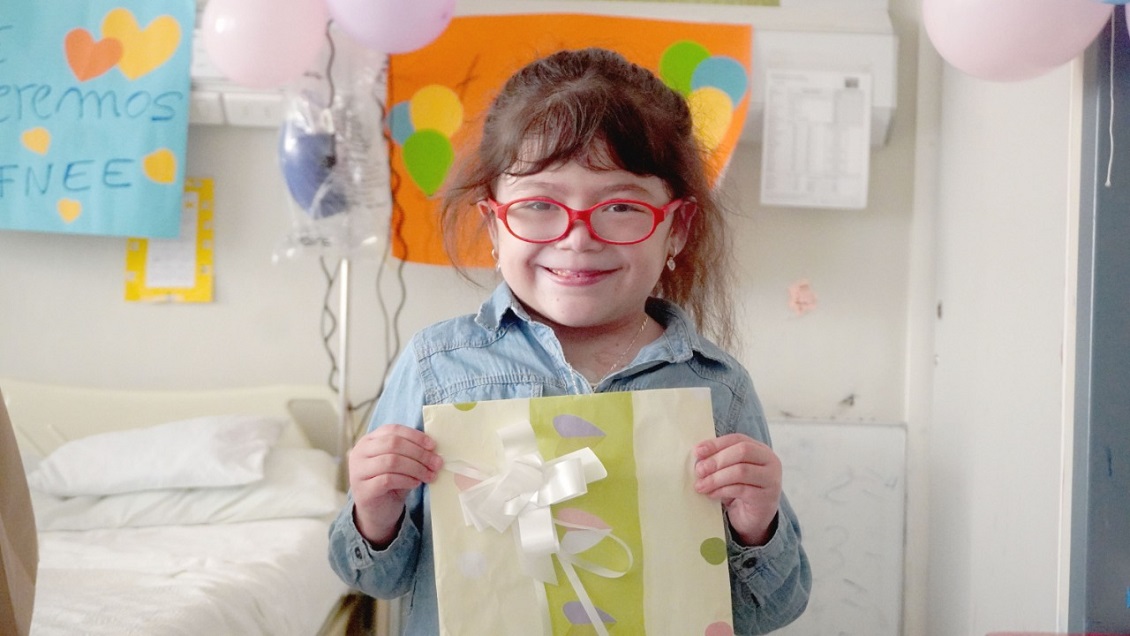 Niña de siete años recibió el alta tras estar hospitalizada desde su nacimiento