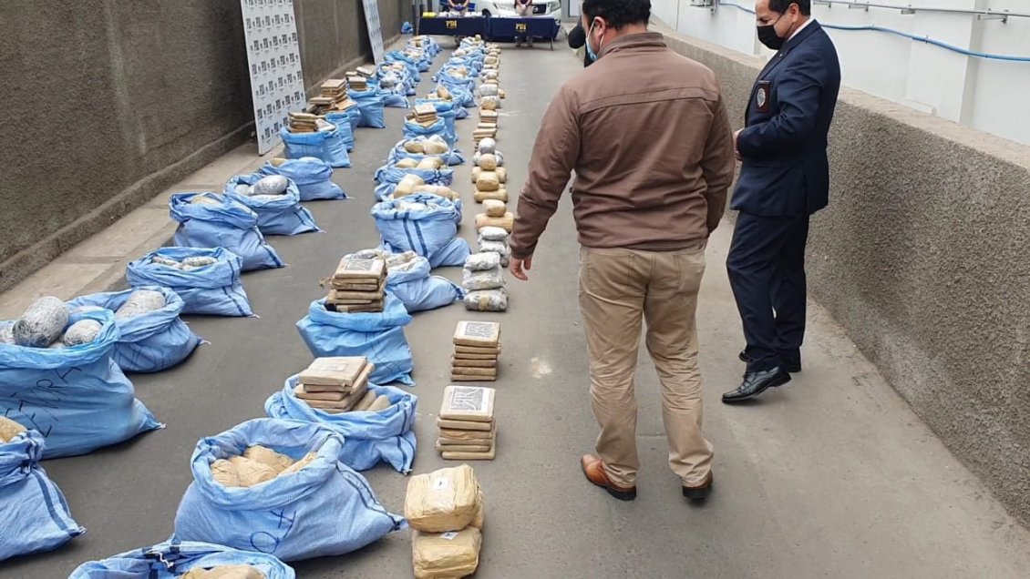 PDI incautó casi nueve toneladas de droga en Arica: Su destino final era Santiago