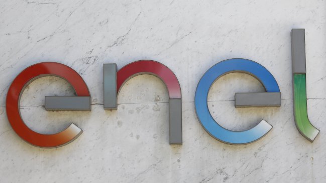   Enel venderá su filial de transmisión eléctrica en Chile por 1.345 millones al Grupo Saesa 
