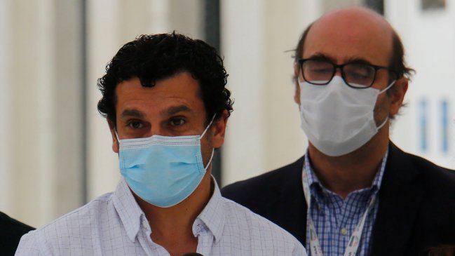 Ex convencionales Atria y Bassa se querellaron contra empresario por amenazas