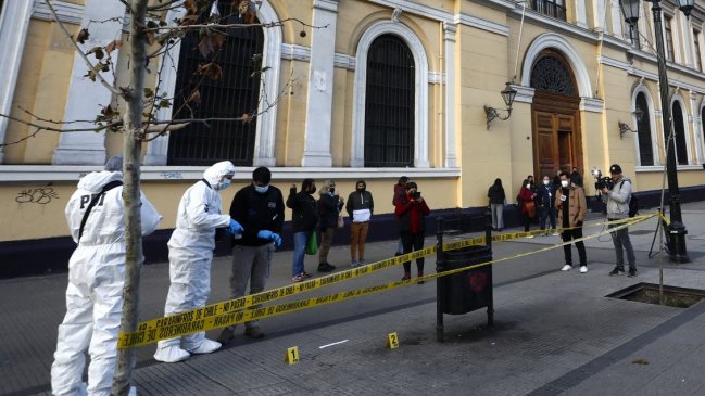 Sospechoso de asesinato y apuñalamientos en la Alameda ingresó a Chile de forma ilegal
