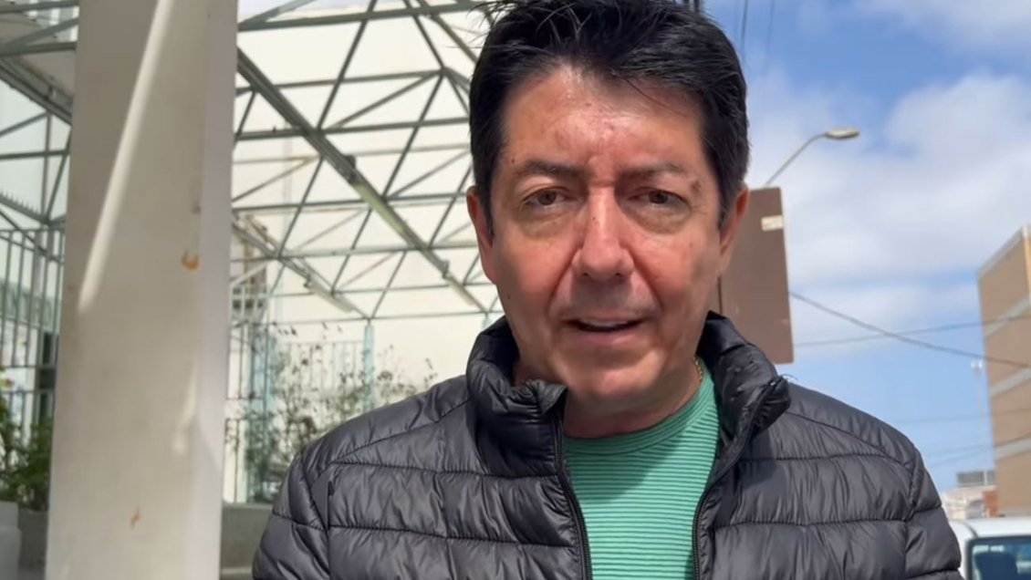 Alcalde de Antofagasta nuevamente en la polémica: Funó a médico por Facebook y gremio se fue a paro