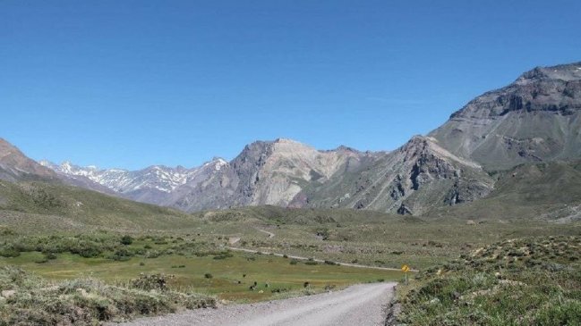 Conforman mesa de trabajo para optimizar tránsito en ruta hacia Termas del Flaco