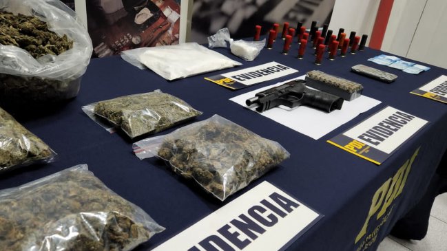 Detienen a tres personas tras allanamientos por droga en Rengo