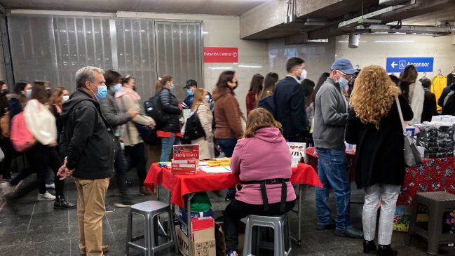 Metro y campaña contra comercio ilegal: El balance es positivo, pero la colaboración de los usuarios es fundamental