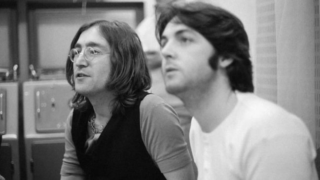   Carta de Lennon a McCartney post-ruptura de The Beatles sale a subasta 