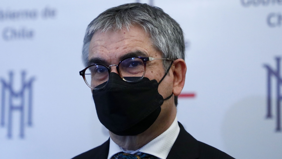 ¿Chile en estanflación? Ministro de Hacienda dice que 