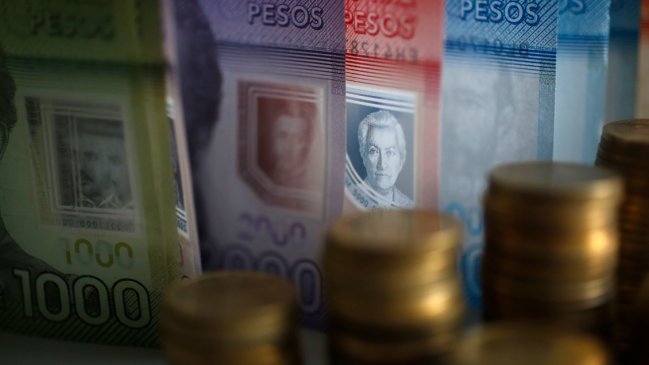 Bordeará a los 34 mil: UF subirá 469 pesos en los próximos 30 días  