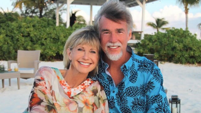 Esposo de Olivia Newton-John la recuerda en emotiva dedicatoria: 