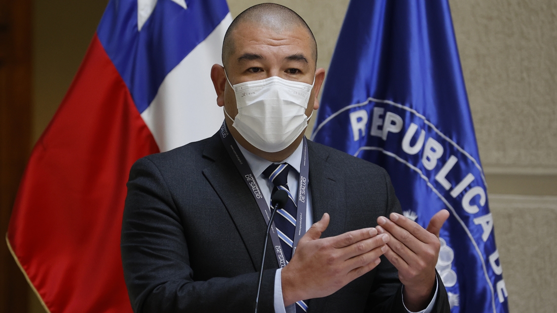 Superintendente: Más que desaparecer, las isapres tienen la oportunidad de transformarse