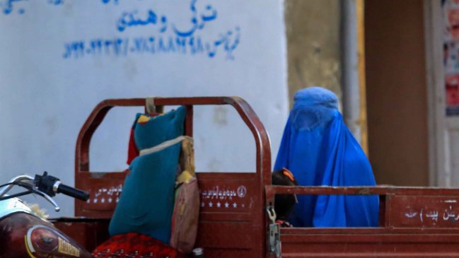 Las mujeres, el principal objetivo del ataque talibán a los derechos humanos