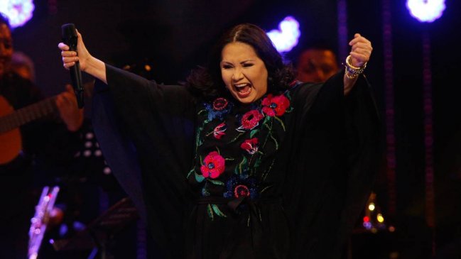 Ana Gabriel volvió a descartar 