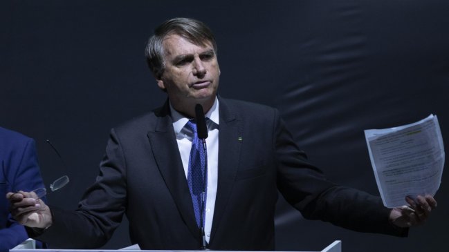Bolsonaro dice que manifiesto a favor de democracia 