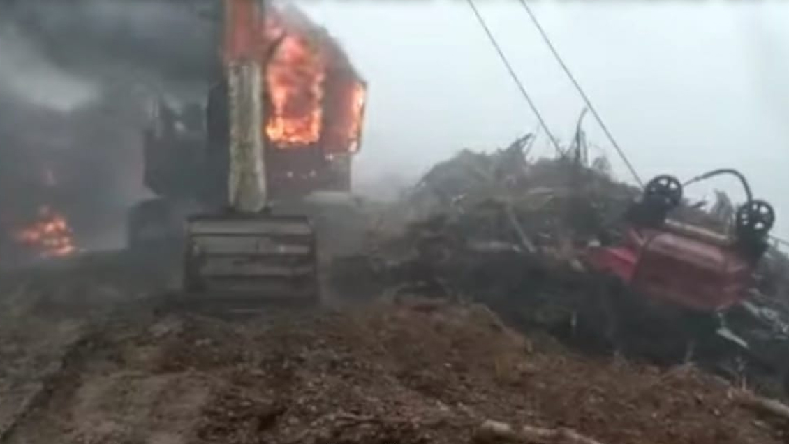 Camiones y una grúa destruidos en dos nuevos ataques en Angol, reinvicados por la CAM