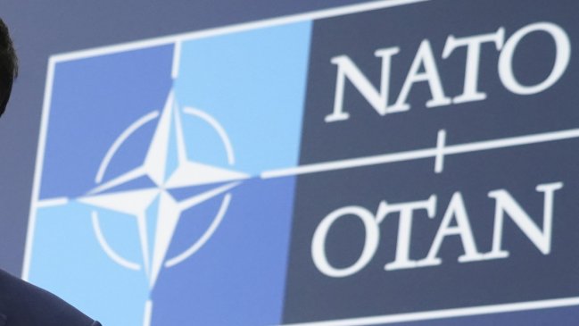  Macron ratificó la adhesión de Suecia y Finlandia a la OTAN  
