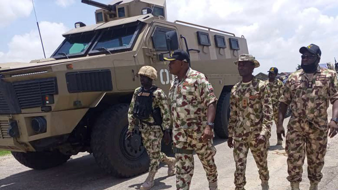 Nigeria rescata a varias mujeres tras intensos combates contra Boko Haram