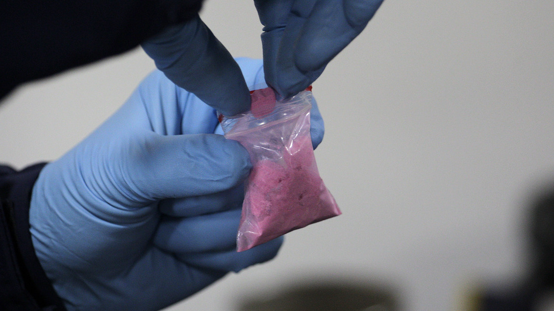 Justicia condenó a siete años de cárcel a banda que traficaba éxtasis desde Italia a Chile