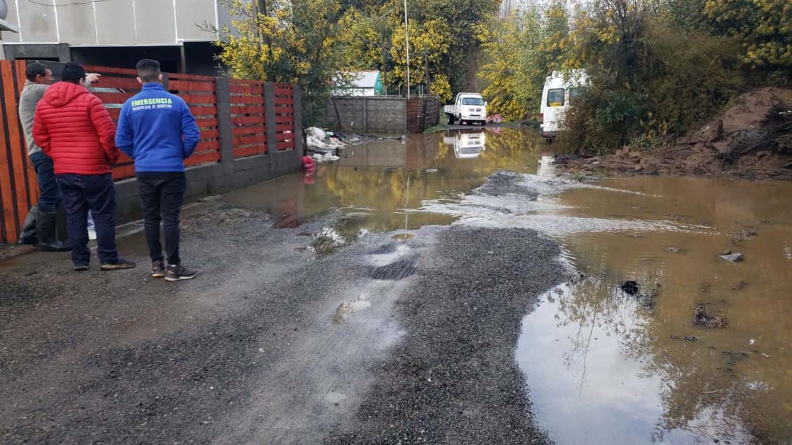Un centenar de viviendas anegadas, desbordes de ríos y alertas por sistema frontal en el Biobío