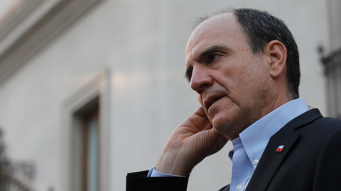 Monckeberg refuta críticas al Servel: Es una 