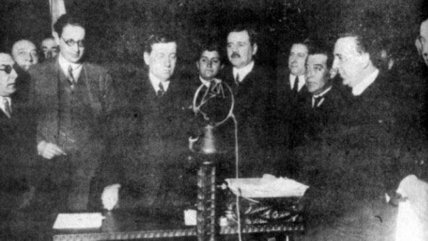 Un siglo de voces: a 100 años de la primera transmisión radial en Chile